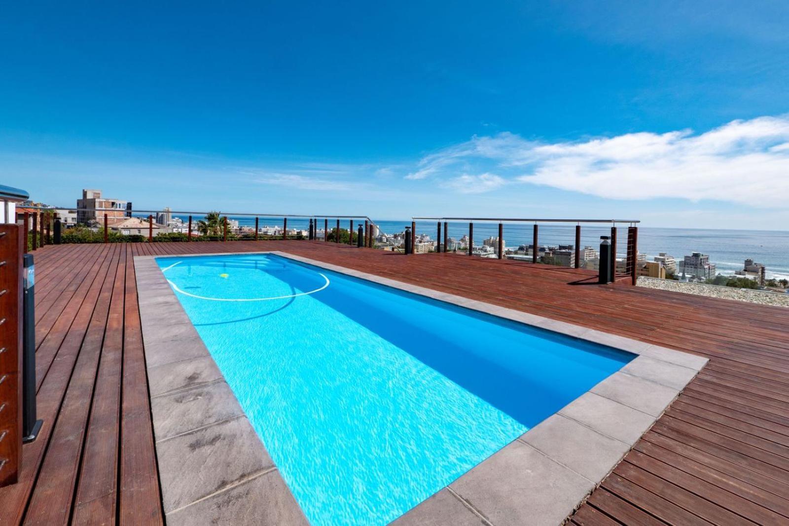 Luxury 2 Bedroom Apartment, Elements On Battery, Seapoint * Cidade Do Cabo
